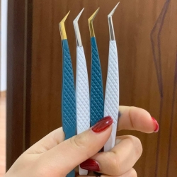 Eyelash Tweezers