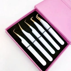 Eyelash Tweezers