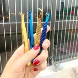 Eyelash Tweezers