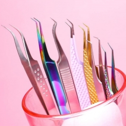 Eyelash Tweezers